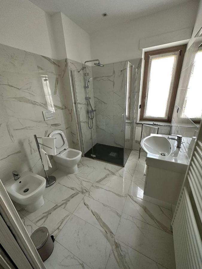 Casa Battisti Lägenhet Asti Exteriör bild